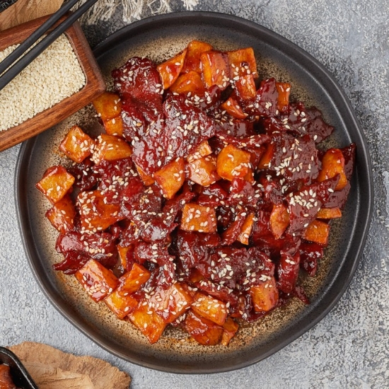 Picture of Veal with potatoes and sesame in soy sauce(Half Portion)