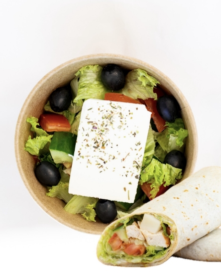Picture of Greek salad+Chicken Wrap