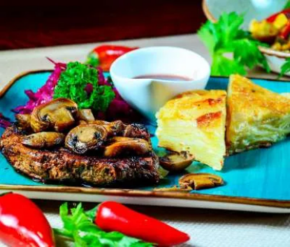 Picture of Steak Bordeaux with red wine sauce