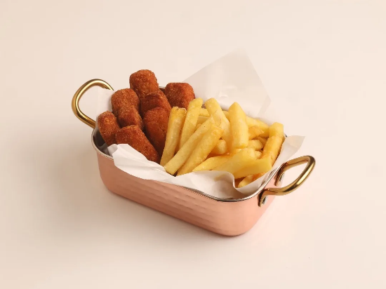 Picture of Turkey Sticks with French Fries